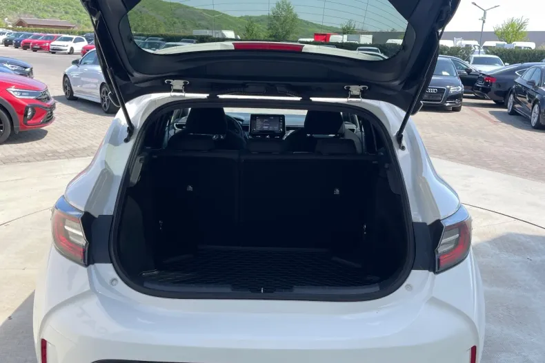 Toyota Corolla din 2021 cu 168.000 km - oferta TOY133820 - foto 25