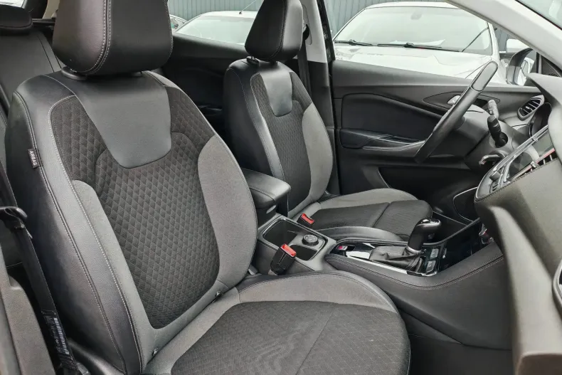 Opel Grandland (X) din 2020 cu 145.800 km - oferta OPE133851 - foto 6