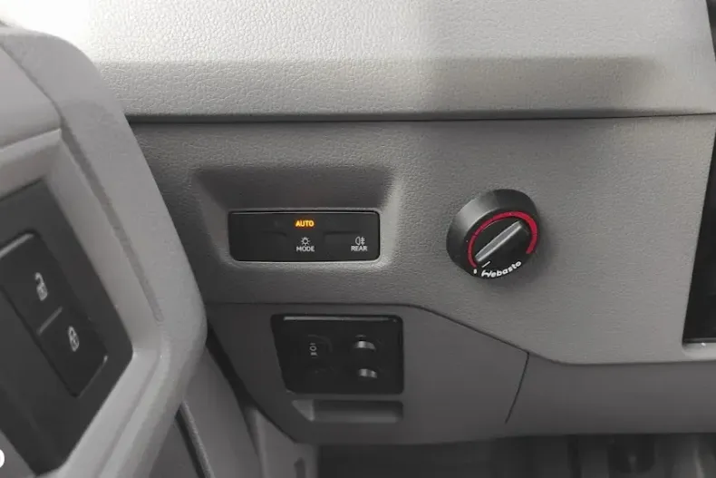 Volkswagen Crafter din 2025 cu 10 km - oferta VOL133853 - foto 18