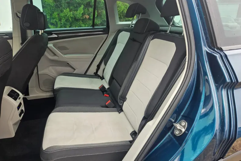 Volkswagen Tiguan din 2022 cu 42.554 km - oferta VOL133854 - foto 8