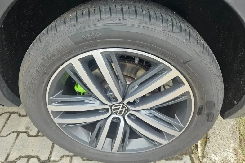 Volkswagen Tiguan din 2022 cu 42.554 km - oferta VOL133854 - foto 21