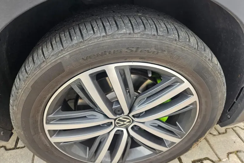 Volkswagen Tiguan din 2022 cu 42.554 km - oferta VOL133854 - foto 24