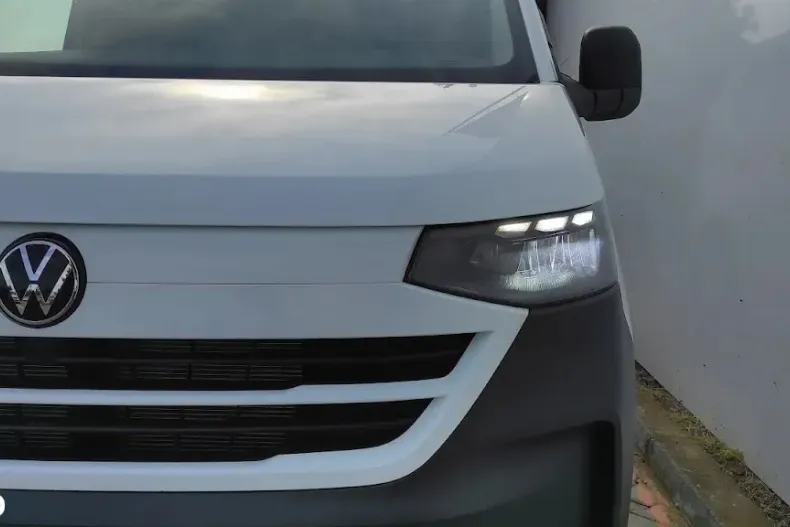 Volkswagen Transporter din 2025 cu 5 km - oferta VOL133856 - foto 9