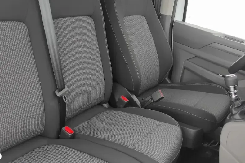 Volkswagen Transporter din 2025 cu 5 km - oferta VOL133856 - foto 11