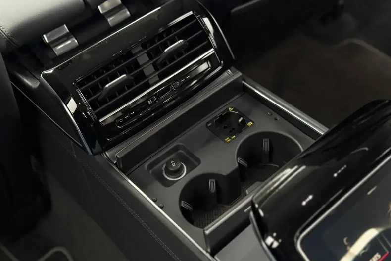 Audi A8 din 2022 cu 60.600 km - oferta AUD133864 - foto 16