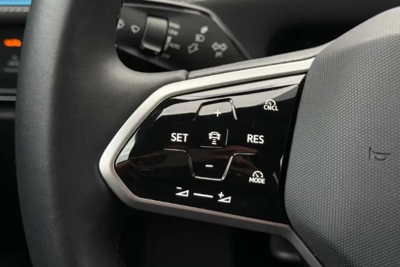 Volkswagen ID.7 din 2023 cu 1.600 km - oferta VOL133865 - foto 15