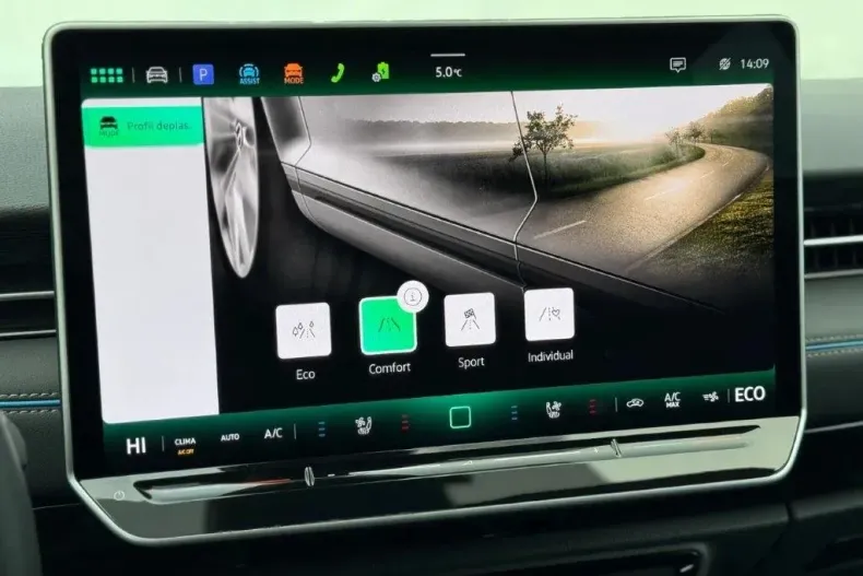 Volkswagen ID.7 din 2023 cu 1.600 km - oferta VOL133865 - foto 29