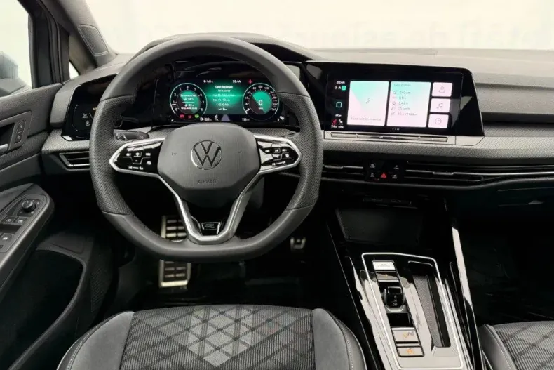 Volkswagen Golf din 2024 cu 16.600 km - oferta VOL133866 - foto 8