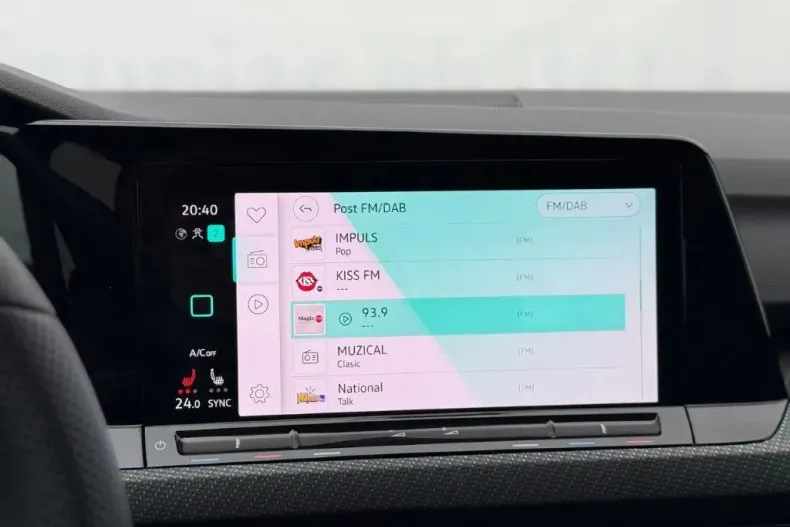 Volkswagen Golf din 2024 cu 16.600 km - oferta VOL133866 - foto 16