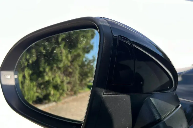 Volkswagen Passat din 2019 cu 147.050 km - oferta VOL133867 - foto 12