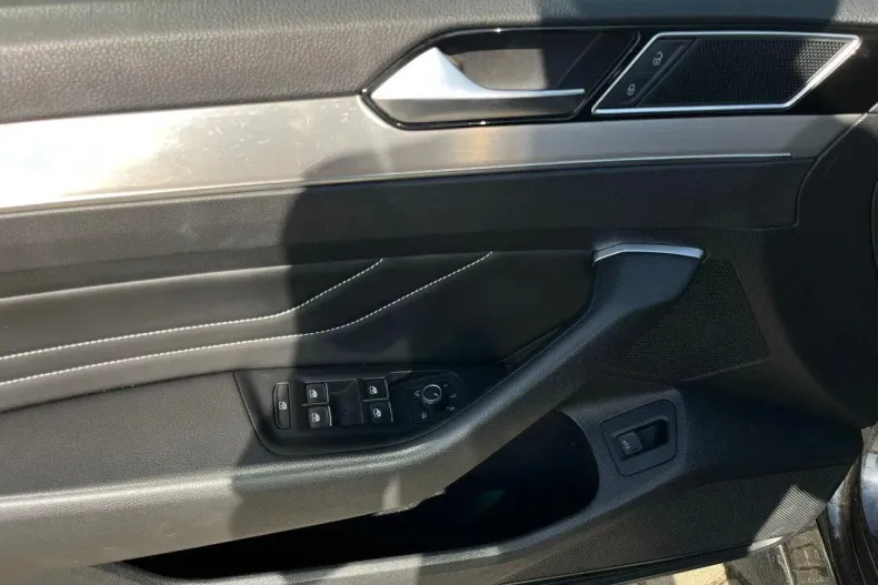 Volkswagen Passat din 2019 cu 147.050 km - oferta VOL133867 - foto 13