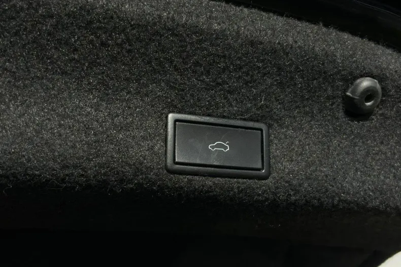 Volkswagen Passat din 2019 cu 147.050 km - oferta VOL133867 - foto 14