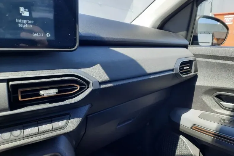 Dacia Jogger din 2024 cu 27.896 km - oferta DAC133918 - foto 24