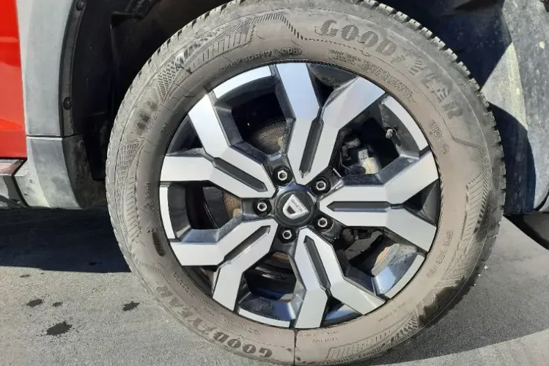 Dacia Duster din 2022 cu 31.569 km - oferta DAC133924 - foto 6