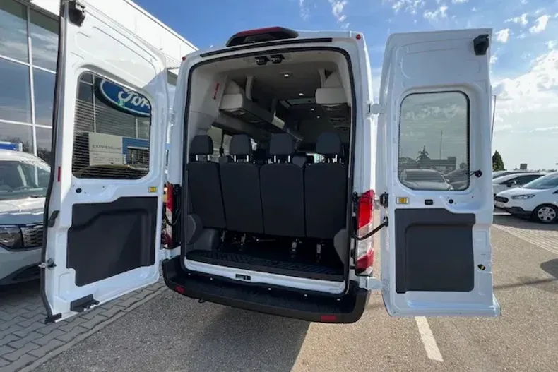 Ford Transit din 2025 cu 5 km - oferta FOR133939 - foto 5