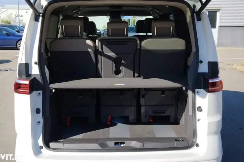 Volkswagen Multivan din 2025 cu 3.000 km - oferta VOL133945 - foto 11