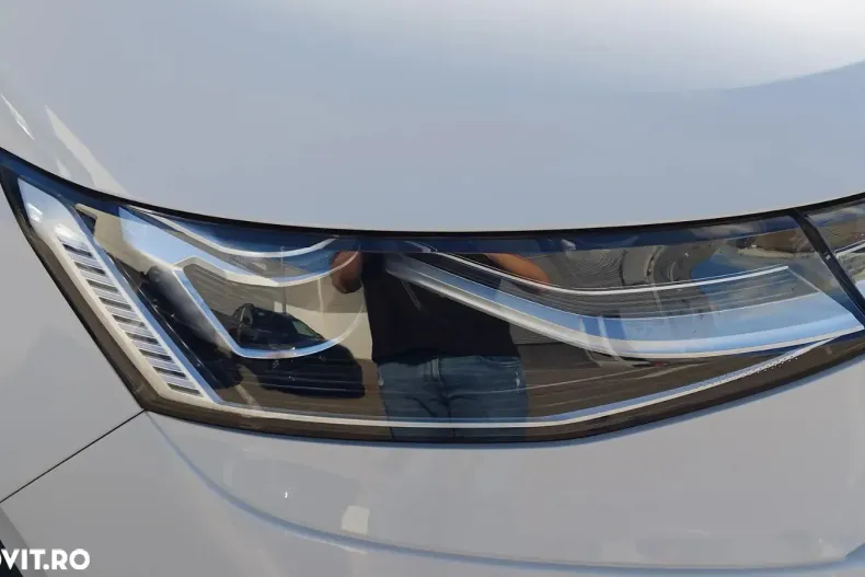 Volkswagen Multivan din 2025 cu 3.000 km - oferta VOL133945 - foto 12