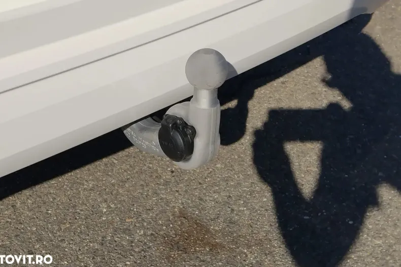 Volkswagen Multivan din 2025 cu 3.000 km - oferta VOL133945 - foto 25