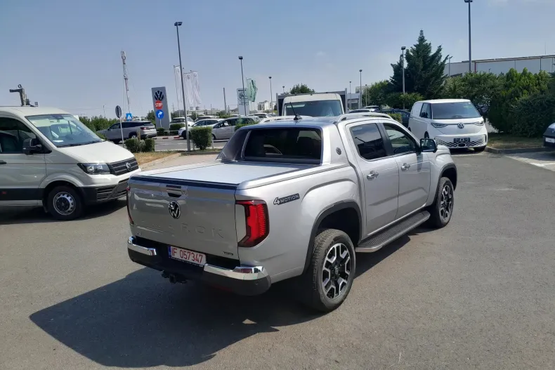 Volkswagen Amarok din 2025 cu 1.500 km - oferta VOL133948 - foto 3