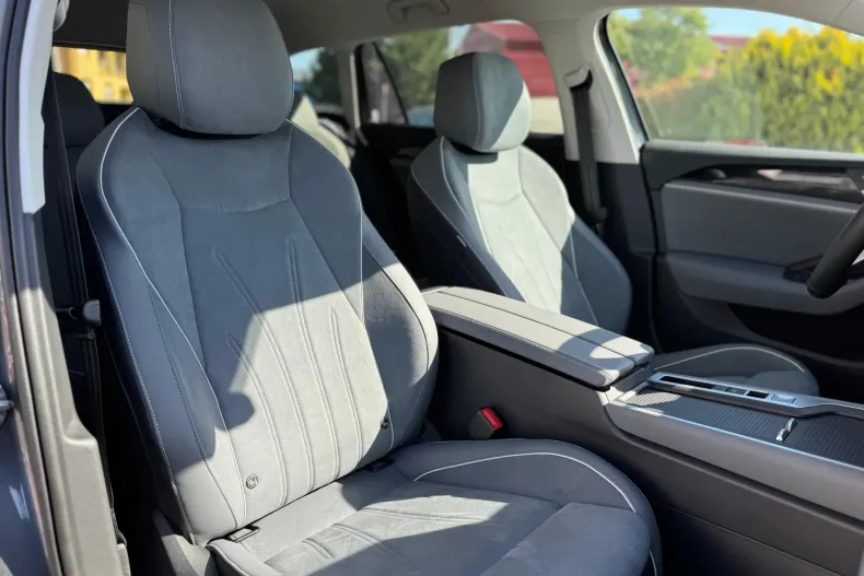 Volkswagen Passat din 2025 cu 7 km - oferta VOL133953 - foto 11