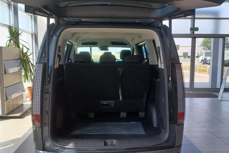 Hyundai STARIA din 2025 cu 1 km - oferta HYU133958 - foto 8