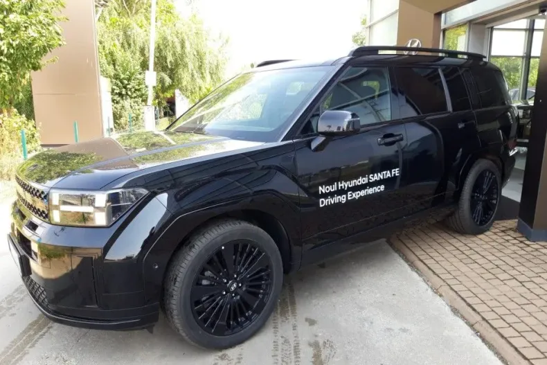 Hyundai SANTA FE din 2025 cu 4.000 km - oferta HYU133969 - foto 2