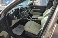 Volvo XC40 din 2023 cu 30.571 km - oferta VOL134013 - foto 4