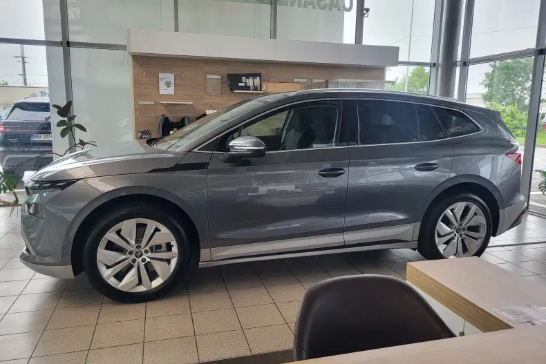 Skoda Enyaq din 2025 cu 10 km - oferta SKO134018 - foto 3
