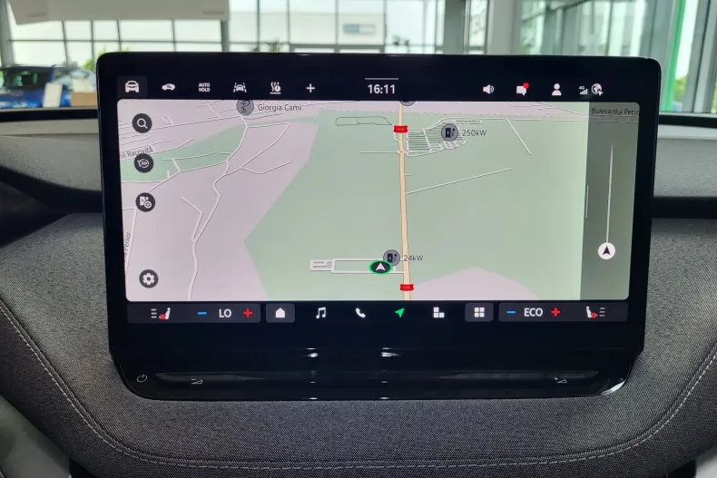 Skoda Enyaq din 2025 cu 10 km - oferta SKO134018 - foto 17