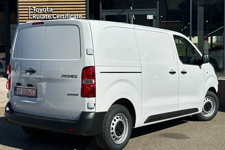Toyota Proace din 2024 cu 1.000 km - oferta TOY134033 - foto 3