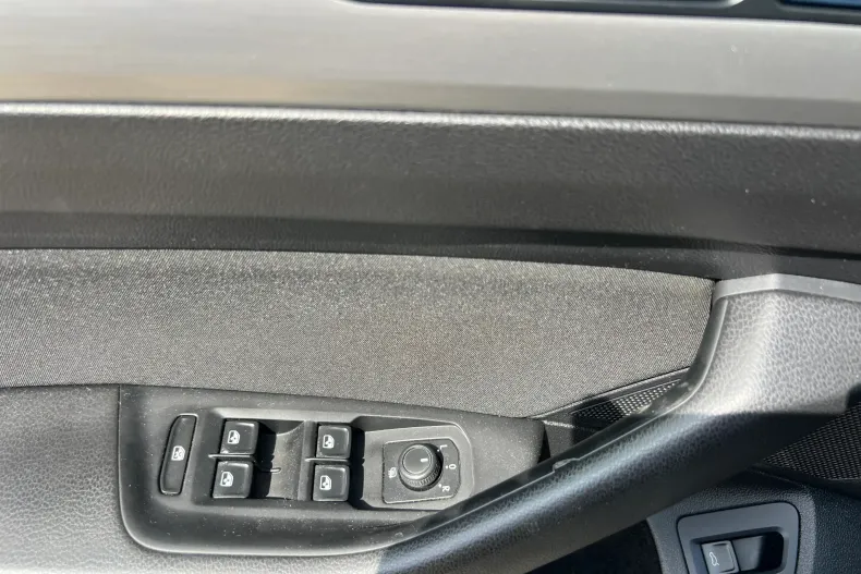 Volkswagen Passat din 2020 cu 122.000 km - oferta VOL134039 - foto 9