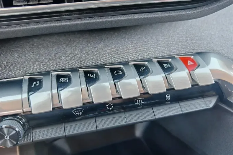 Peugeot 5008 din 2021 cu 170.660 km - oferta PEU134053 - foto 21