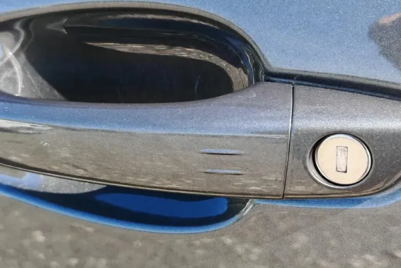 Peugeot 5008 din 2021 cu 170.660 km - oferta PEU134053 - foto 33