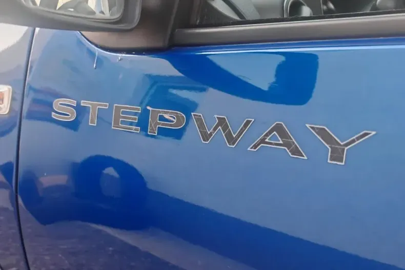 Dacia Sandero Stepway din 2020 cu 69.519 km - oferta DAC134056 - foto 24