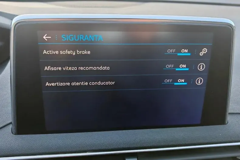 Peugeot 3008 din 2020 cu 115.809 km - oferta PEU134057 - foto 21