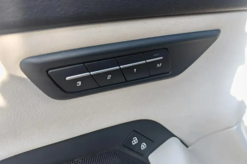 Jaguar E-Pace din 2022 cu 118.677 km - oferta JAG134058 - foto 32