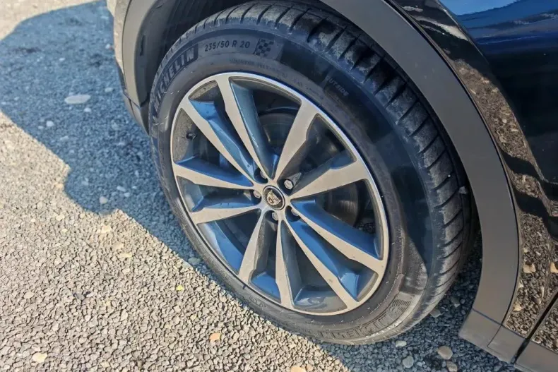 Jaguar E-Pace din 2022 cu 118.677 km - oferta JAG134058 - foto 33