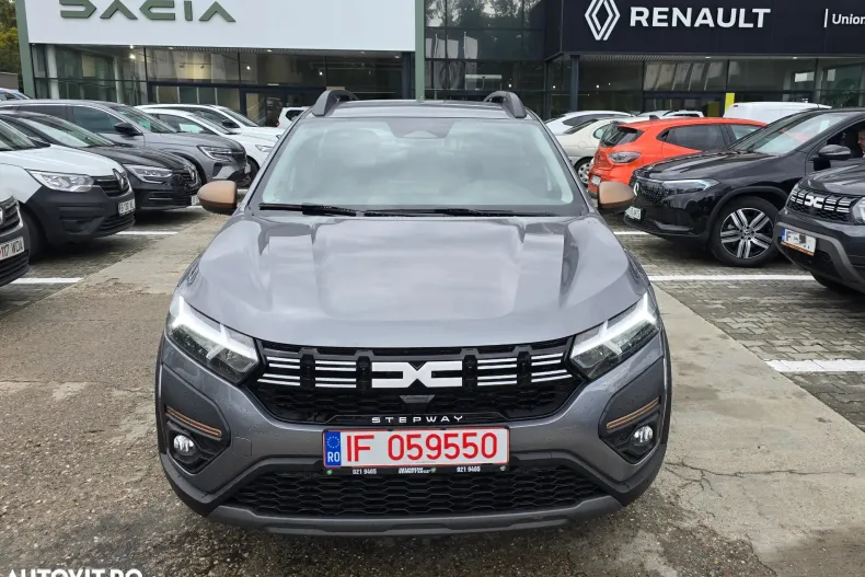 Dacia Sandero Stepway din 2025 cu 50 km - oferta DAC134062 - foto 2