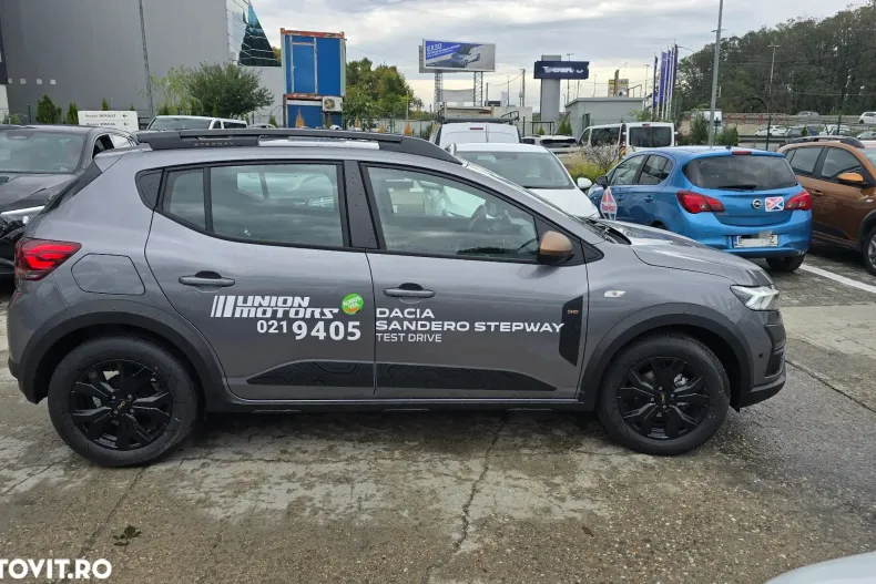 Dacia Sandero Stepway din 2025 cu 50 km - oferta DAC134062 - foto 4