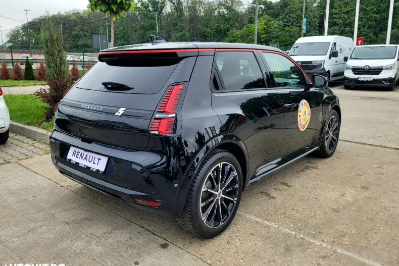 Renault 5 din 2025 cu 3.900 km - oferta REN134068 - foto 8