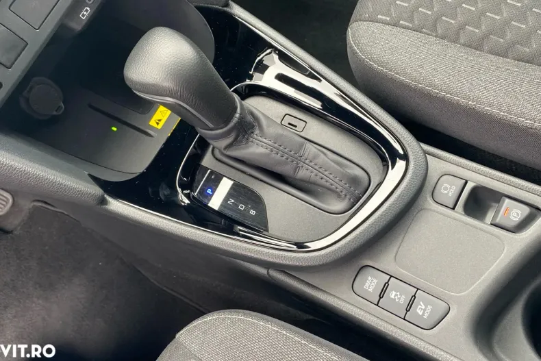 Toyota Yaris Cross din 2024 cu 8.000 km - oferta TOY134075 - foto 13