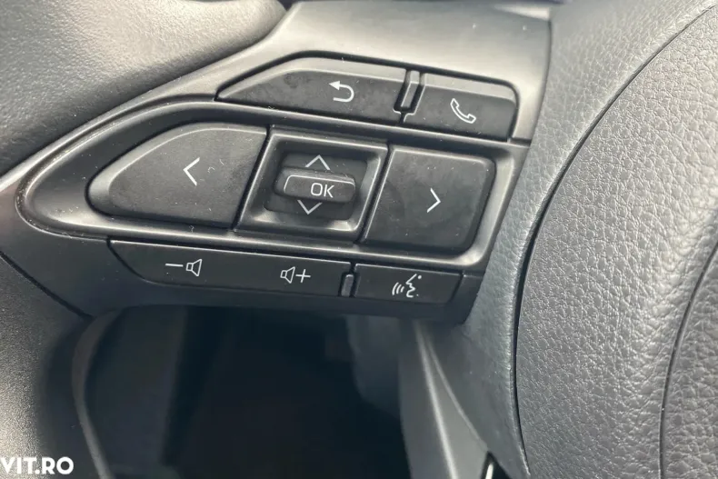 Toyota Yaris Cross din 2024 cu 8.000 km - oferta TOY134075 - foto 17