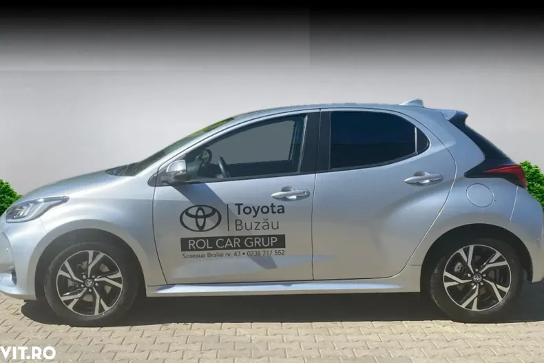 Toyota Yaris din 2024 cu 12.000 km - oferta TOY134080 - foto 2