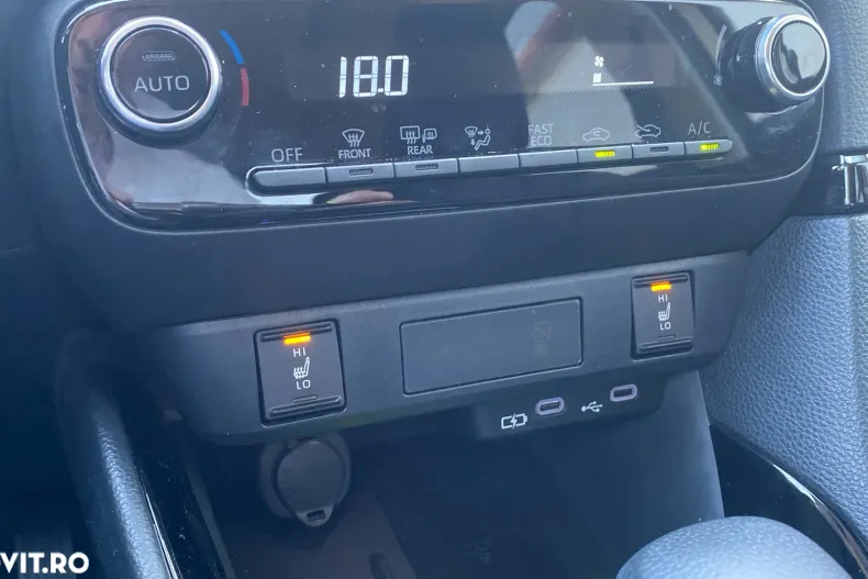 Toyota Yaris din 2024 cu 12.000 km - oferta TOY134080 - foto 17