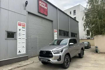 Toyota Hilux din 2025 - oferta TOY134081