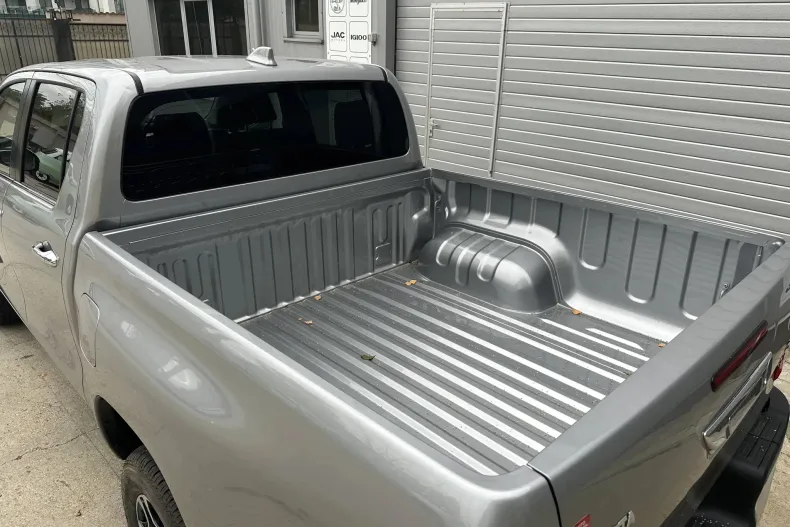 Toyota Hilux din 2025 cu 10 km - oferta TOY134081 - foto 8