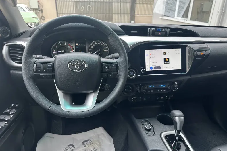 Toyota Hilux din 2025 cu 10 km - oferta TOY134081 - foto 15