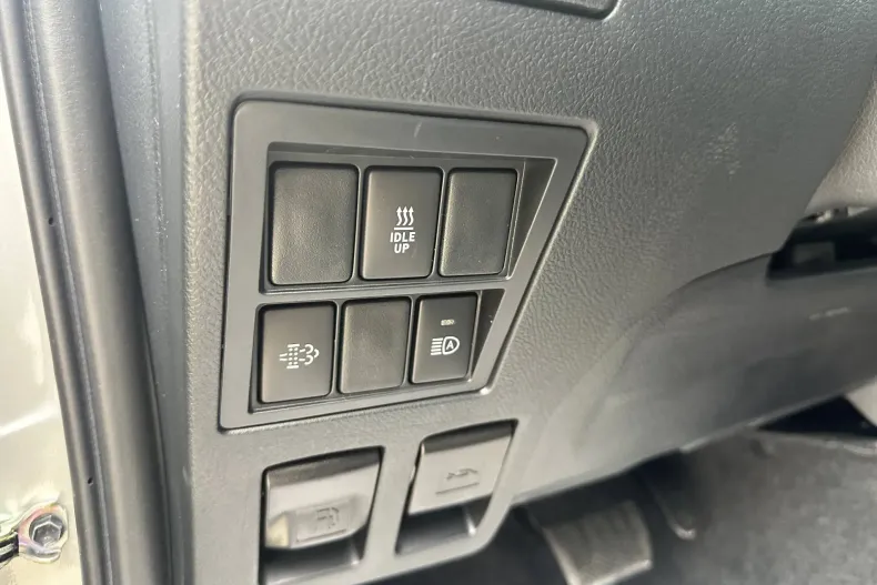 Toyota Hilux din 2025 cu 10 km - oferta TOY134081 - foto 21