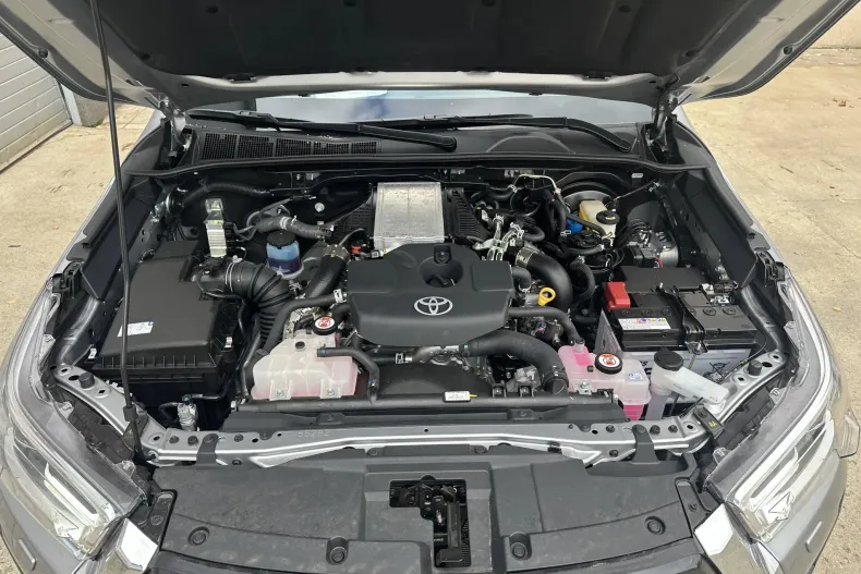 Toyota Hilux din 2025 cu 10 km - oferta TOY134081 - foto 22