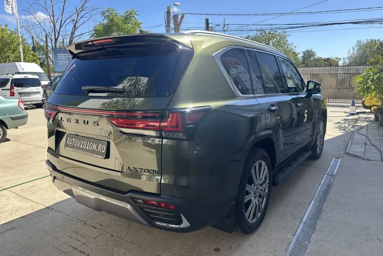 Lexus Seria LX din 2025 cu 10 km - oferta LEX134082 - foto 6